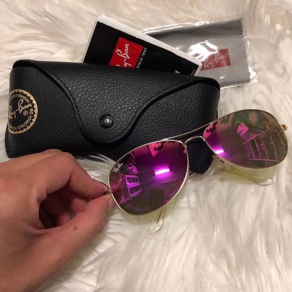 Accessories - Ray-Ban Hot Pink Mirrored Aviators